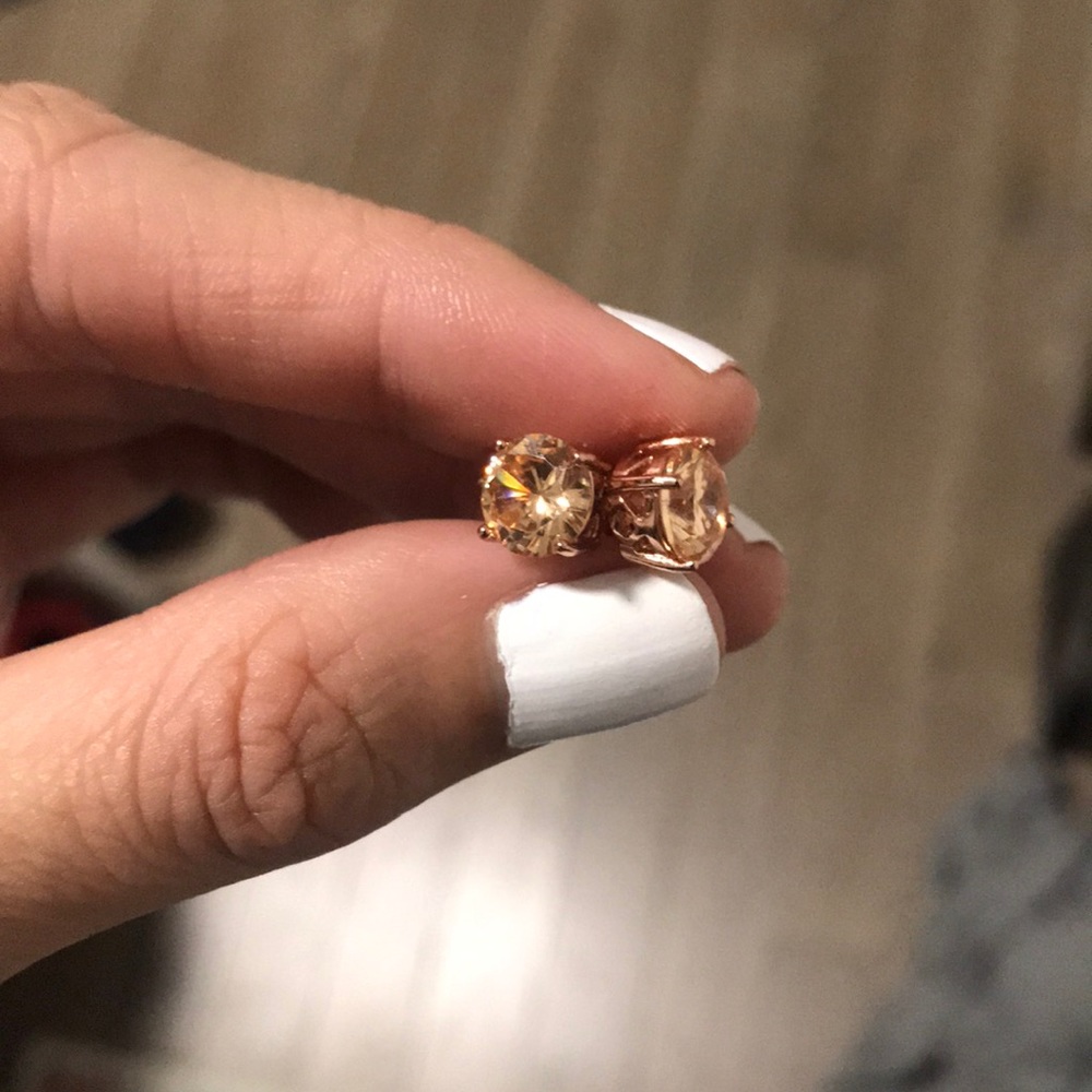 rose gold earrings